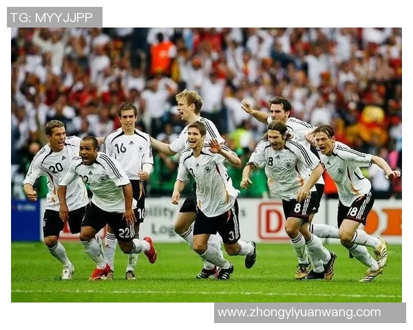 德国足球明星的女友们揭秘她们的爱情故事与生活点滴